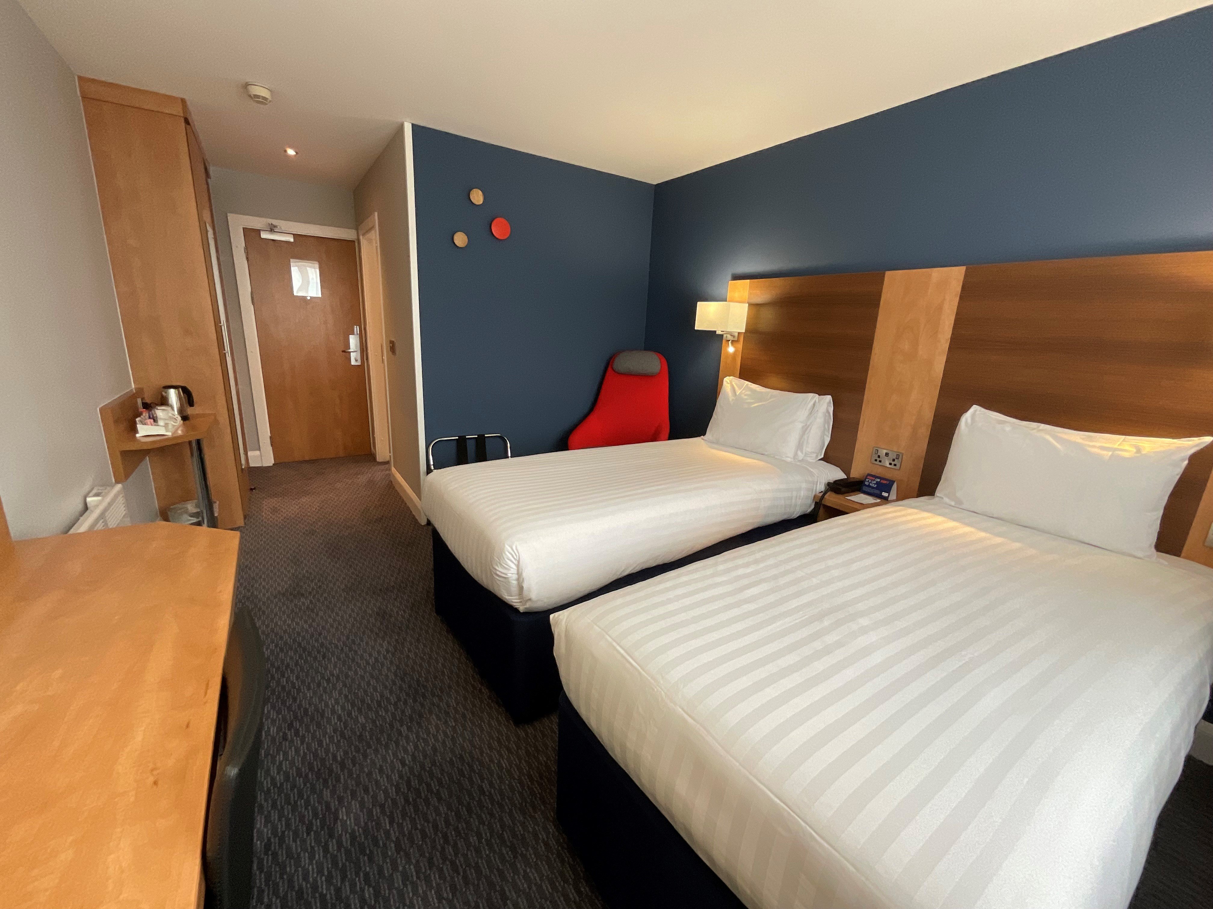 holiday inn express nuneaton by ihg