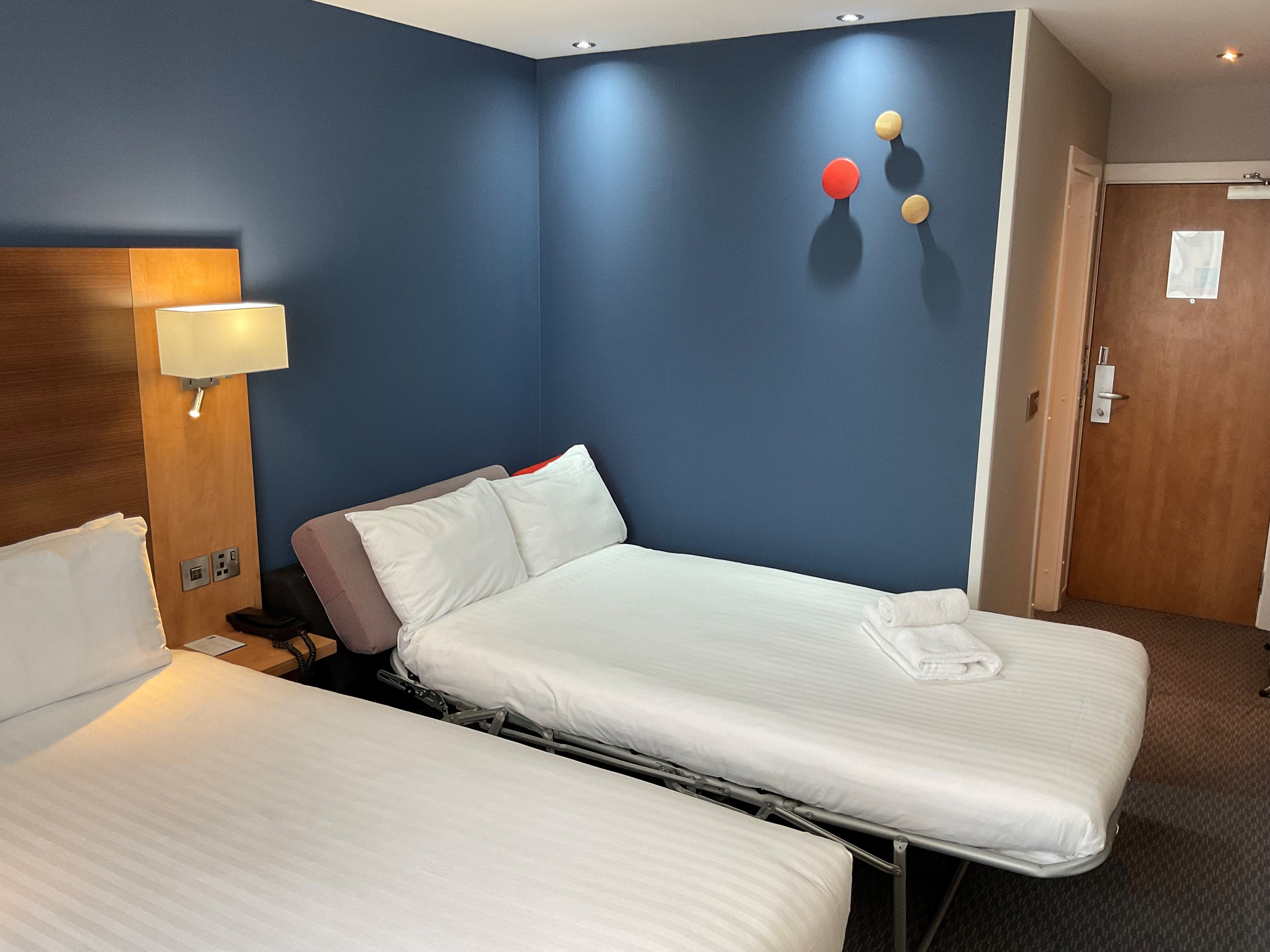 holiday inn express nuneaton by ihg