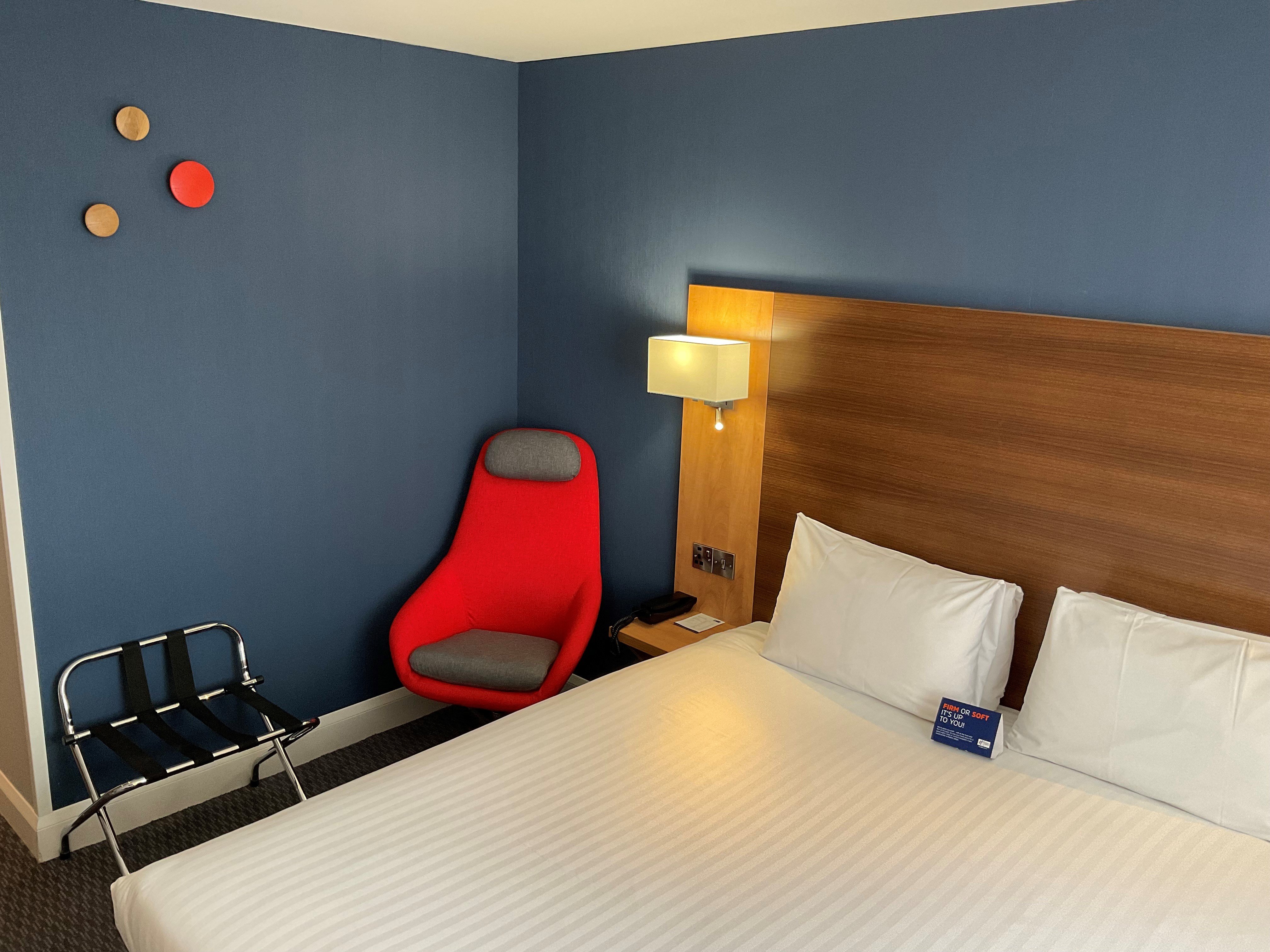 holiday inn express nuneaton by ihg