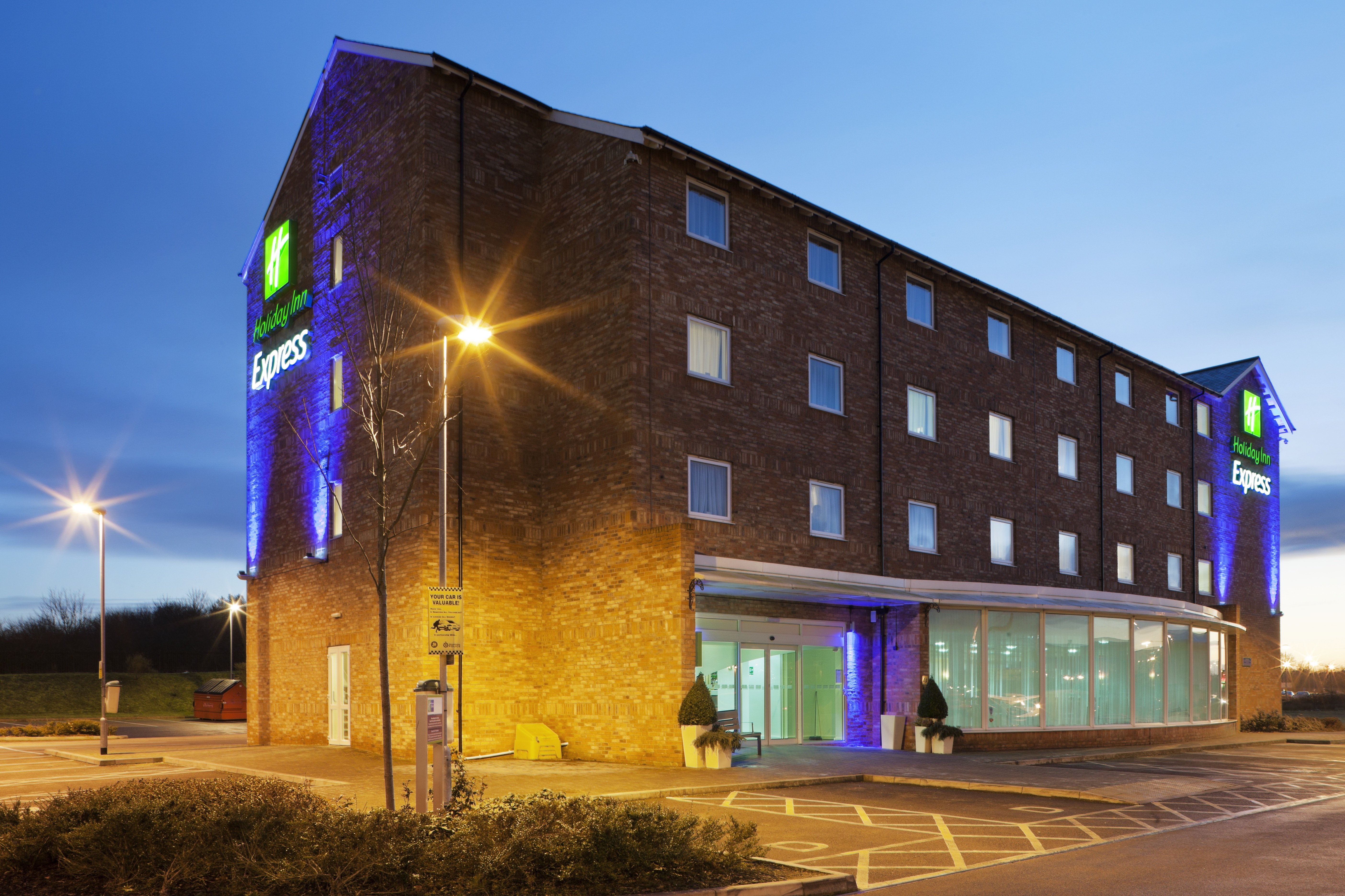 holiday inn express nuneaton by ihg