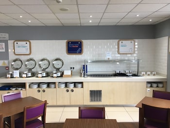 holiday inn express nuneaton by ihg