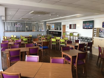holiday inn express nuneaton by ihg
