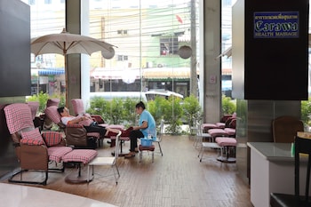 golden crown grand hotel