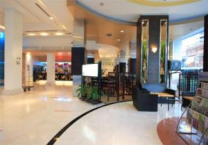 golden crown grand hotel