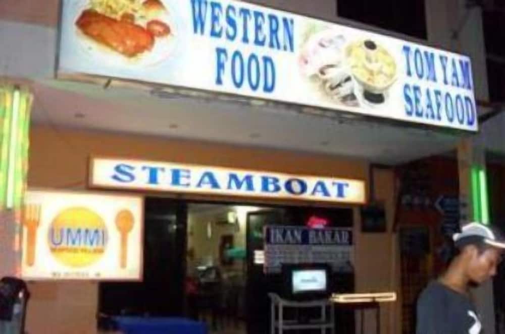 pd sea front hotel