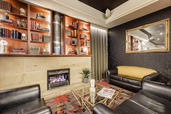 Nightcap At Findon Hotel,Adelaide Airport>>Adelaide,4 star