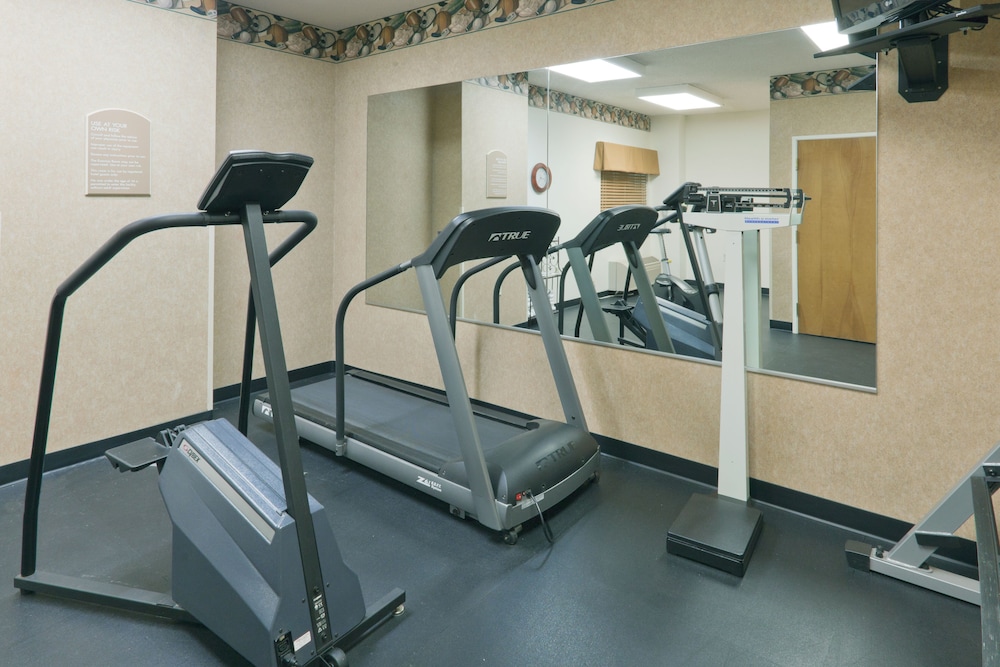 holiday inn express evansville west by ihg