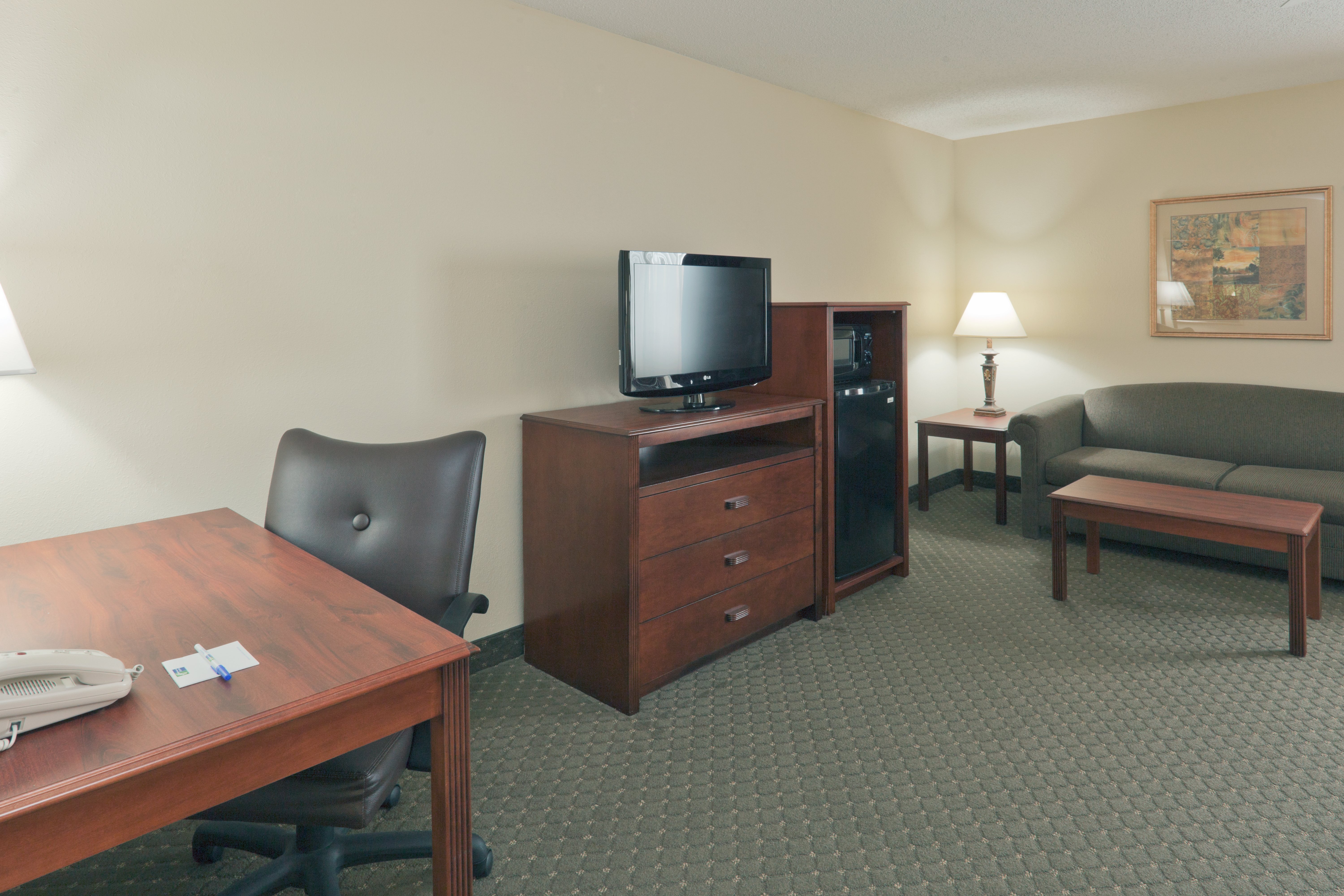 holiday inn express evansville west by ihg
