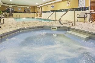 holiday inn express evansville west by ihg