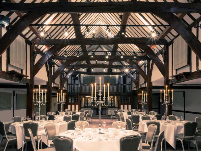 sunday box hill burford bridge hotel