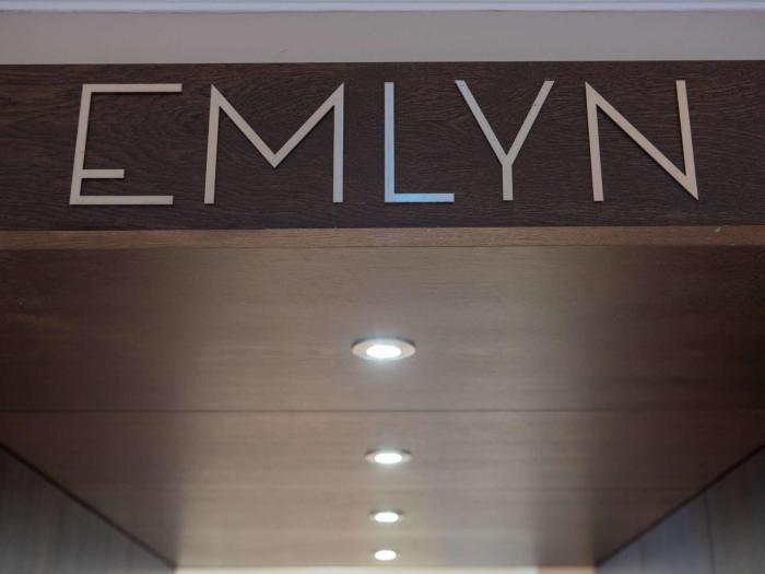 sunday box hill burford bridge hotel