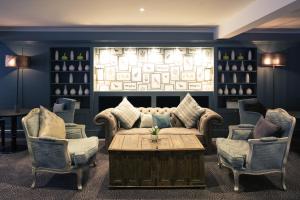 sunday box hill burford bridge hotel