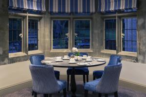 sunday box hill burford bridge hotel