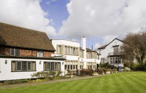 sunday box hill burford bridge hotel