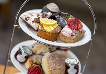 dragonfly hotel kings lynn