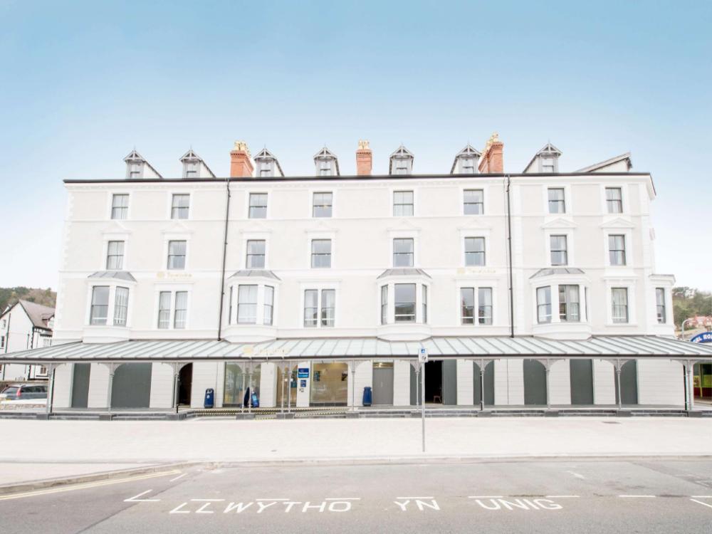 travelodge llandudno