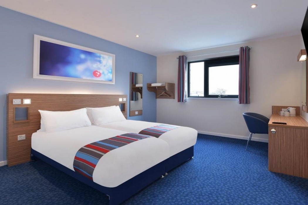 travelodge llandudno