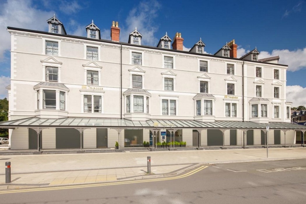 travelodge llandudno