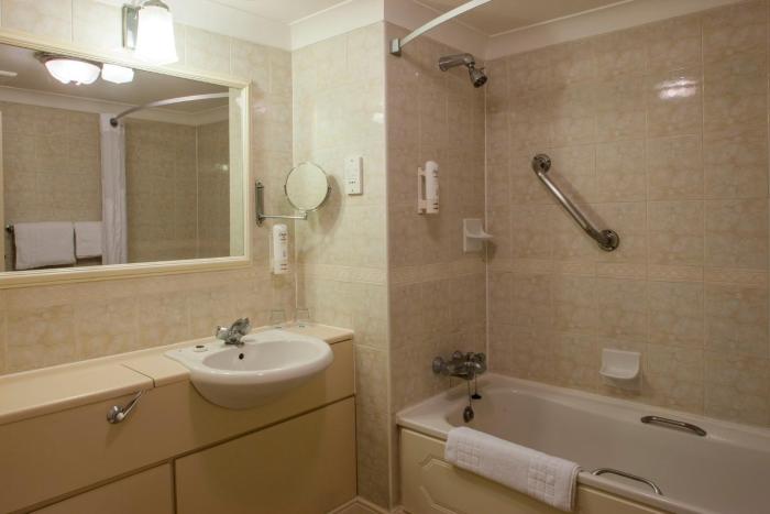 holiday inn reading west by ihg