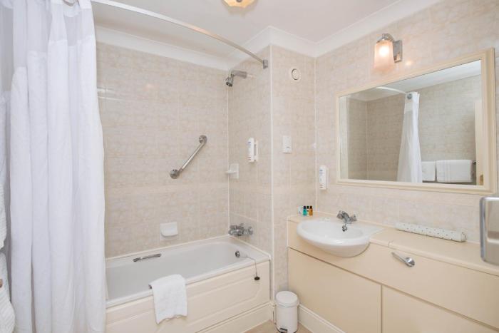 holiday inn reading west by ihg