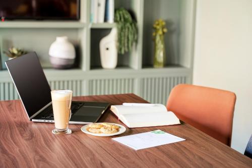 holiday inn reading west by ihg