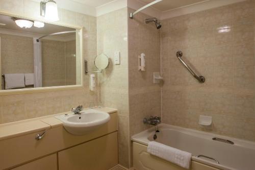 holiday inn reading west by ihg