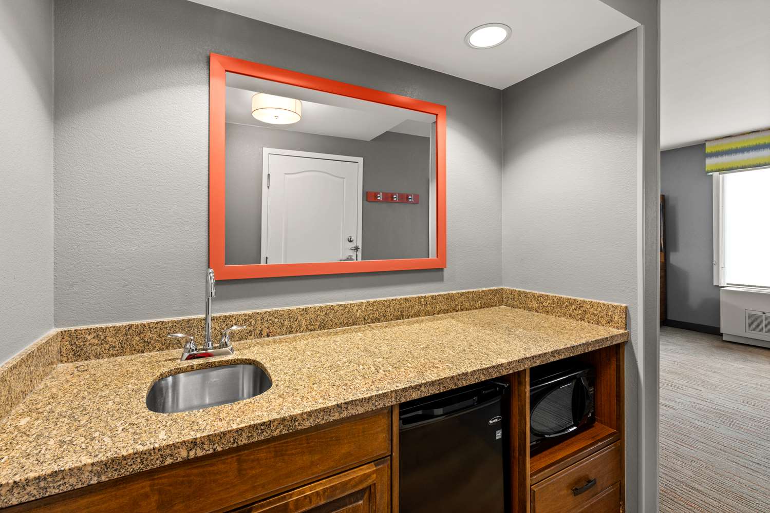 hampton inn and suites fairbanks