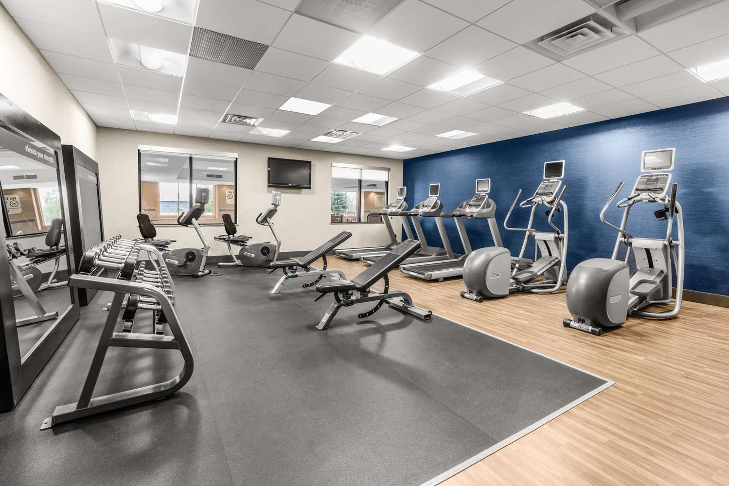 hampton inn and suites fairbanks