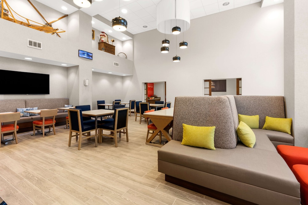 hampton inn and suites fairbanks