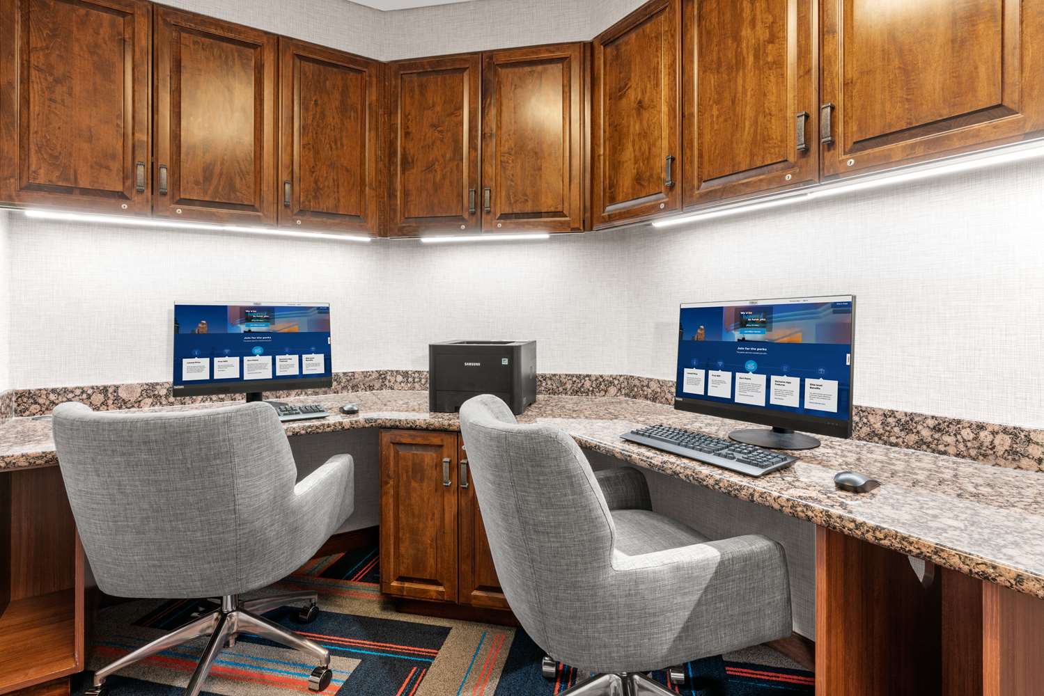 hampton inn and suites fairbanks