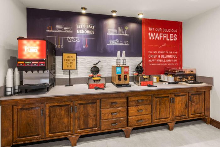 hampton inn and suites fairbanks