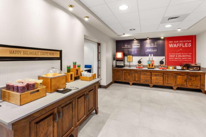 hampton inn and suites fairbanks