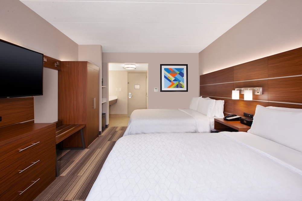 holiday inn express fairfax arlington boulevard by ihg