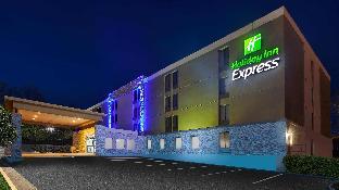 holiday inn express fairfax arlington boulevard by ihg