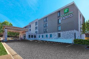 holiday inn express fairfax arlington boulevard by ihg