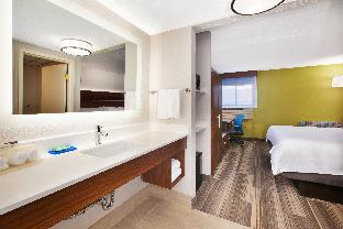 holiday inn express fairfax arlington boulevard by ihg
