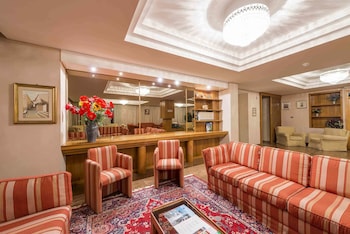 hotel iris