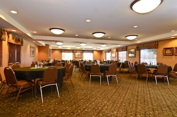 best western plus kelly inn and suites