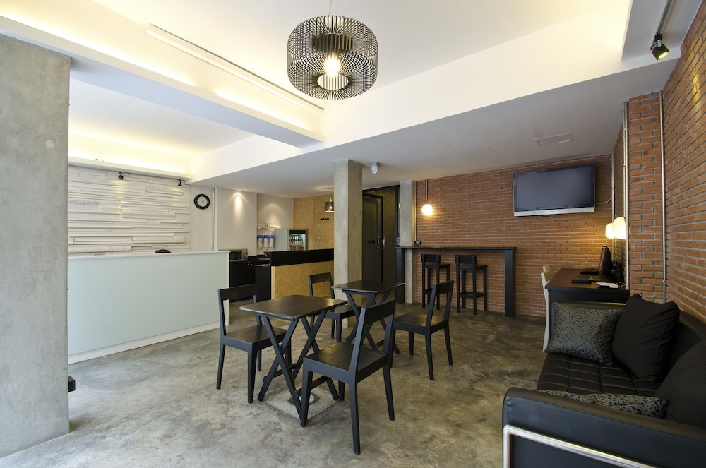 di place hotel bangkok