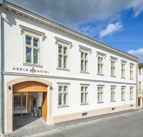 adele boutique hotel