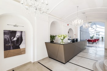 adele boutique hotel