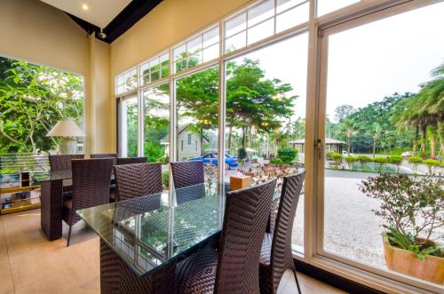 butchard villas sun moon lake