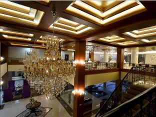 sutan raja hotel and convention cen