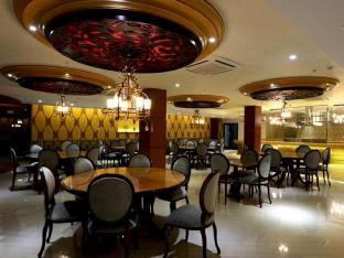 sutan raja hotel and convention cen