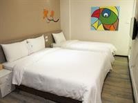 backpackers inn kaohsiung