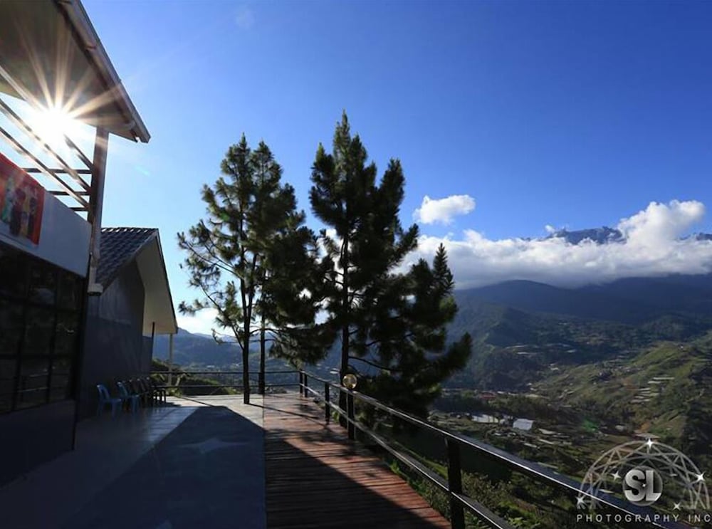 crystal hill r