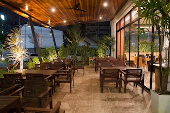 green hotel and resort khon kaen