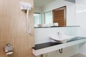 green hotel and resort khon kaen