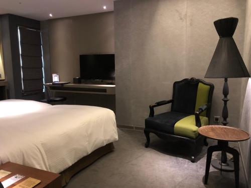 check inn taipei nanjing