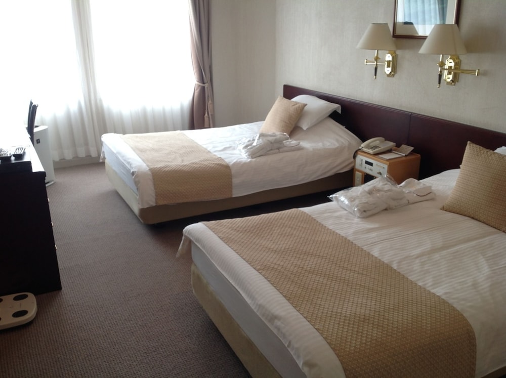 okayama plaza hotel
